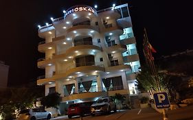 Oskar Hotel